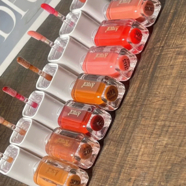 Avour glass lip gloss