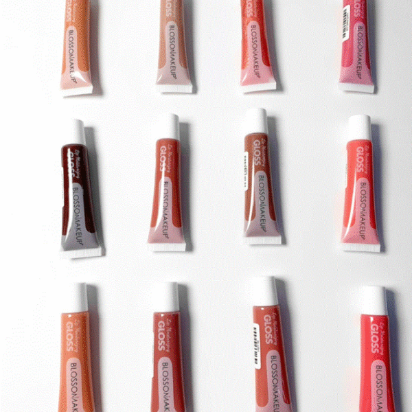 Blossom makeup lip moisturizing gloss