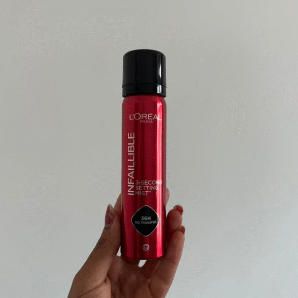 L'Oreal Paris infallible 3 second setting mist spray