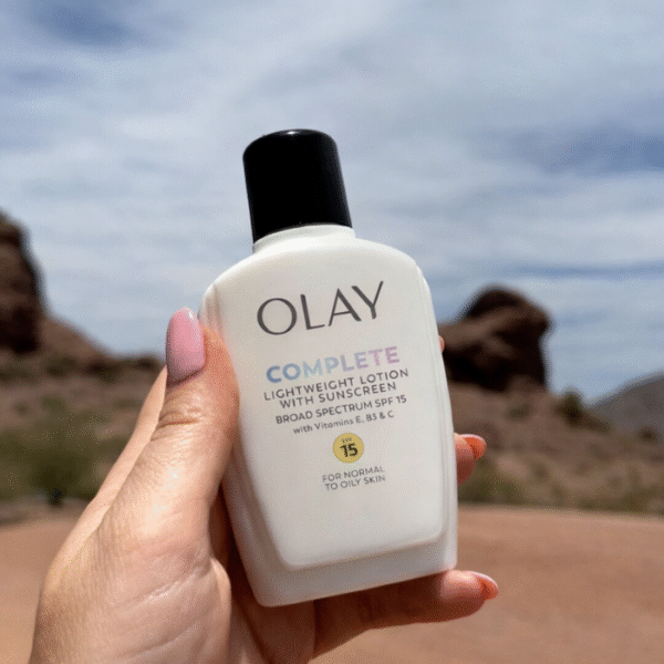 Olay Complete Light weight day lotion moisturizer