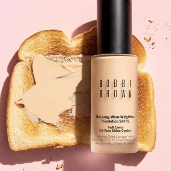 Bobbi Brown Skin Longwear Weightless Foundation in W-036 warm sand