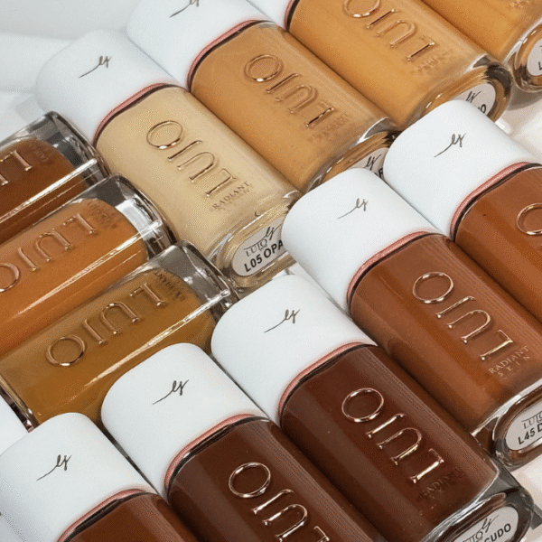 Lujo Radiant skin foundation