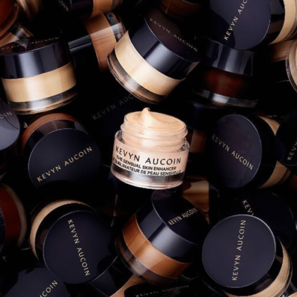 Kevyn Aucoin skin enhancer Concealer