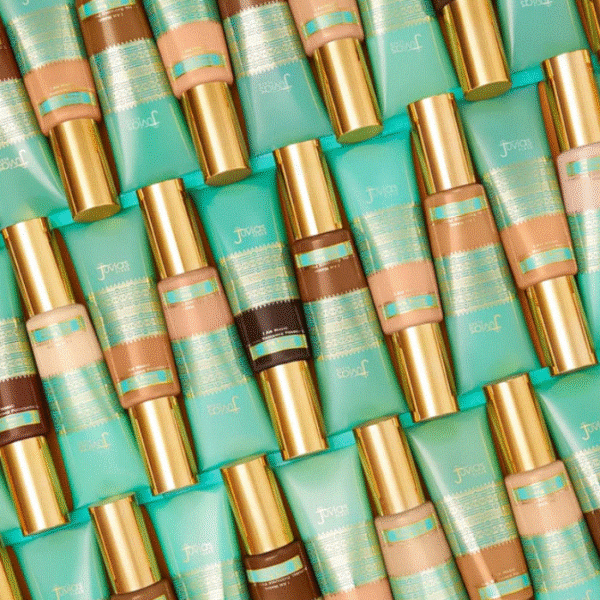 Juvias place natural radiance foundation