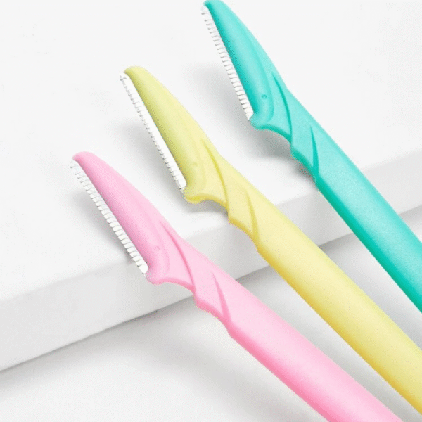 Nefoume advanced eyebrow knife