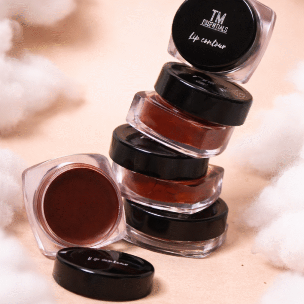 Tm essentials lip contour