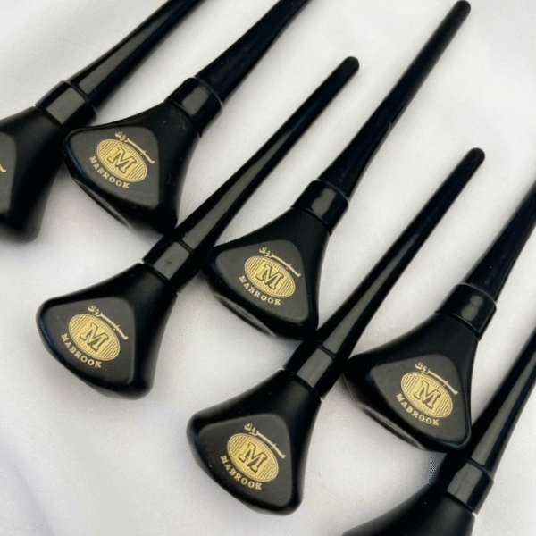 Mabrook dip eyeliner