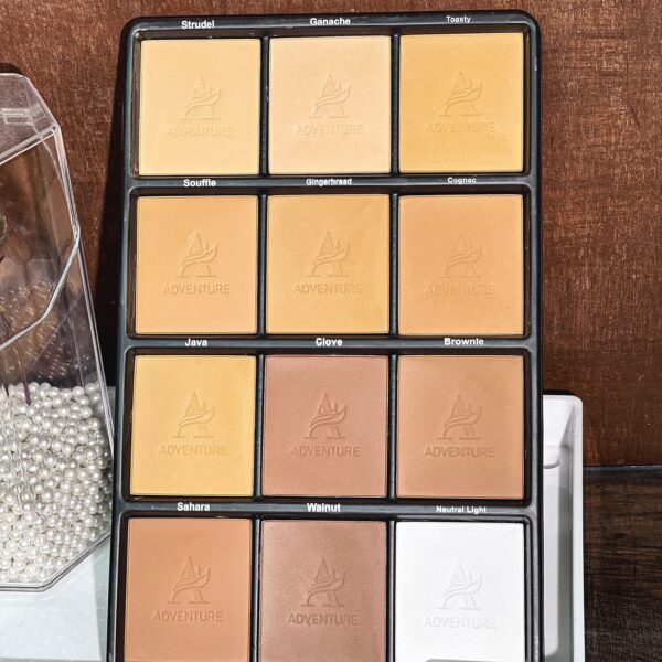 Adventure Makeup 12in1 Powder Palette