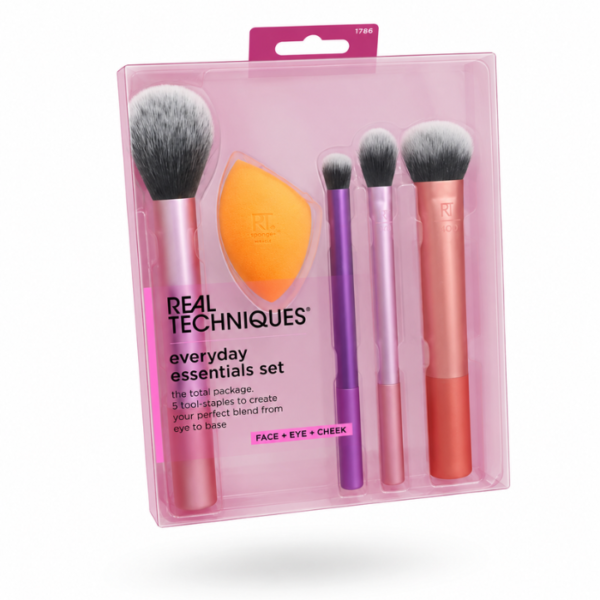Real techniques face essentials everyday essentials set