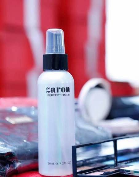 Zaron cosmetics perfect finish setting spray