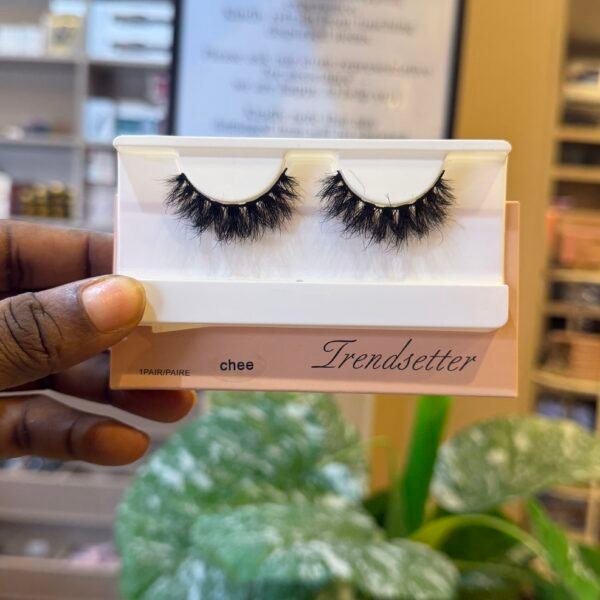 Chee lashes trendsetter luxury Single Lash in Chee