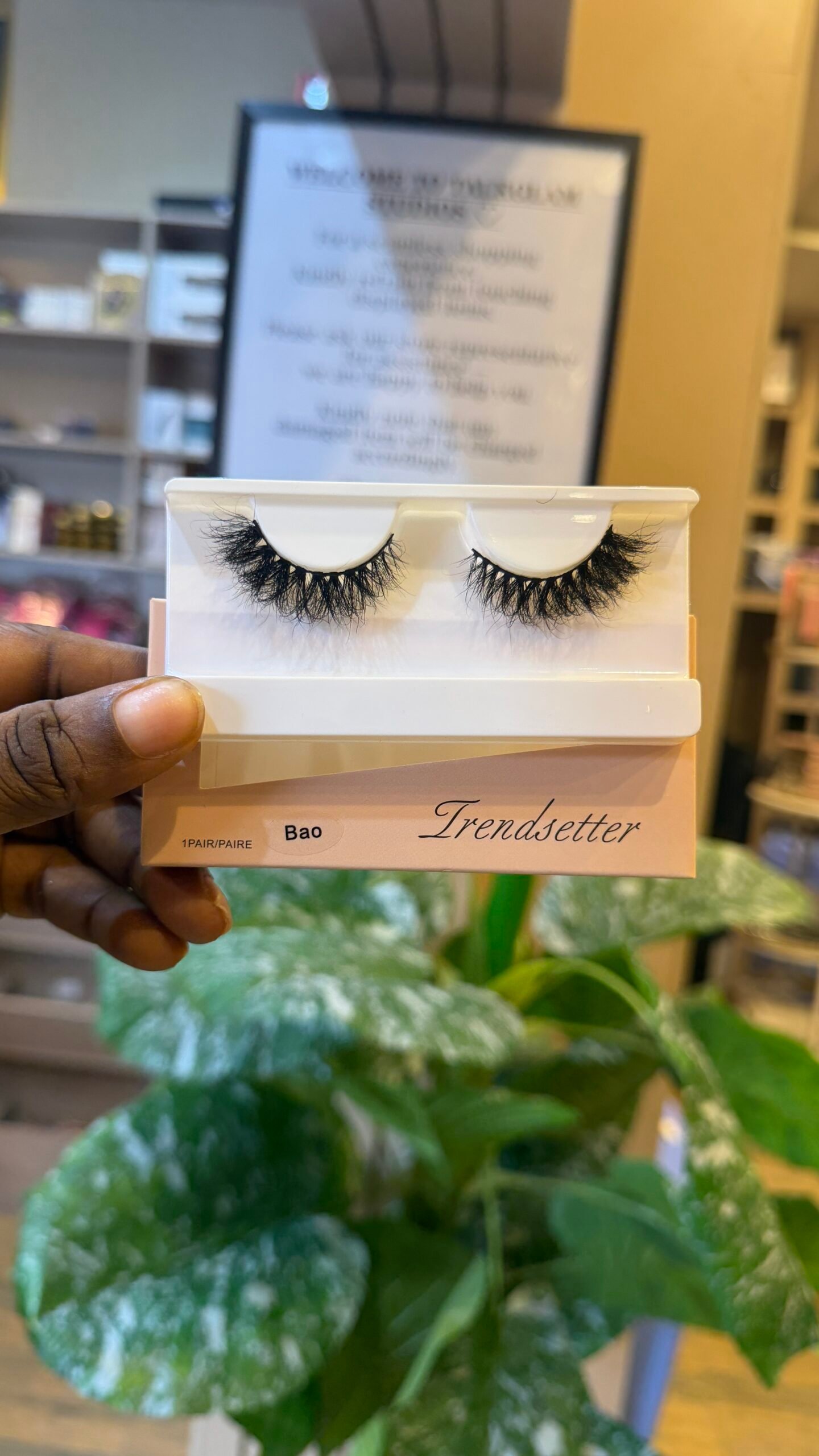 IMG_9250 Chee lashes trendsetter luxury Single Lash in Bao - Image 1