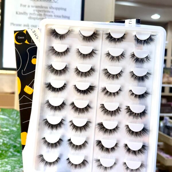 Msmetics lash tray in Coco