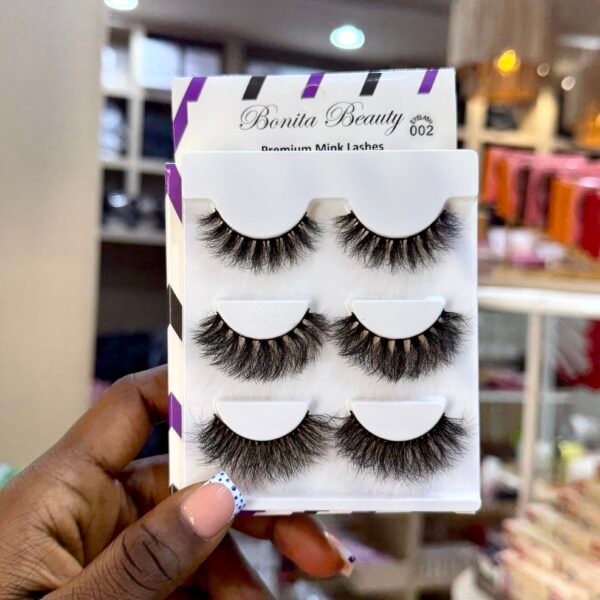 Bonita beauty 3 pairs lash in 002
